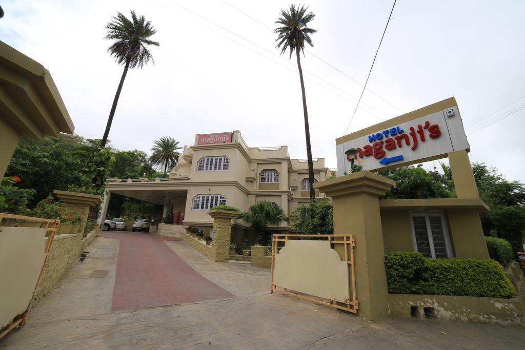 Hotel Maganji'S Маунт Абу Екстериор снимка
