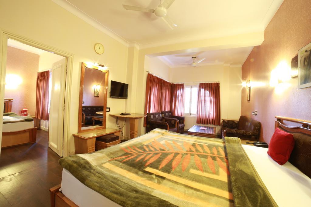 Hotel Maganji'S Маунт Абу Екстериор снимка